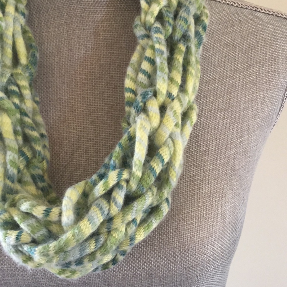 Hedgerow handmade arm knit infinity scarf